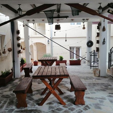 Apartments Bella Di Boka Tivat Exterior foto