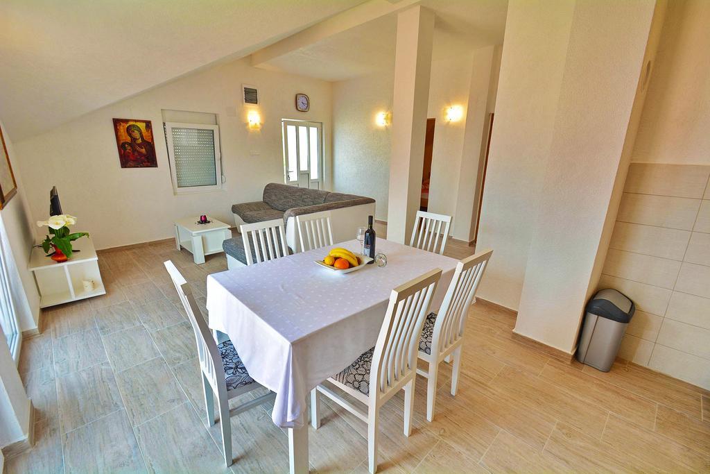 Apartments Bella Di Boka Tivat Exterior foto