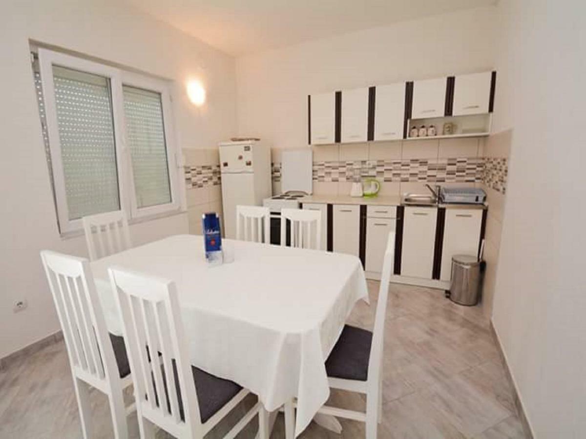 Apartments Bella Di Boka Tivat Exterior foto